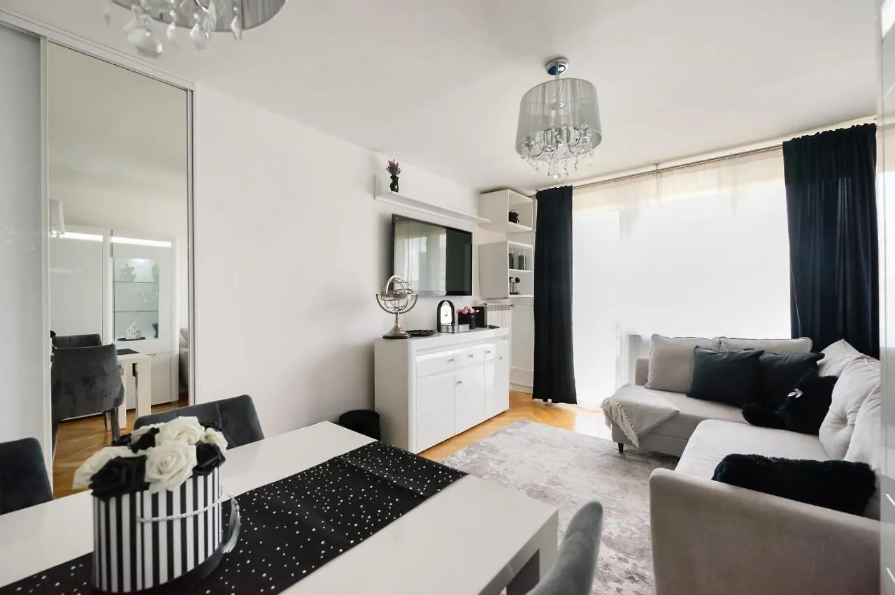 Wola Okopowa Luxury Apartment Warsaw 0*,  Poland